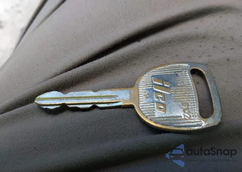 2006 Chevrolet Trailblazer Ls из США, поврежденный, VIN 1GNDT13S562126788